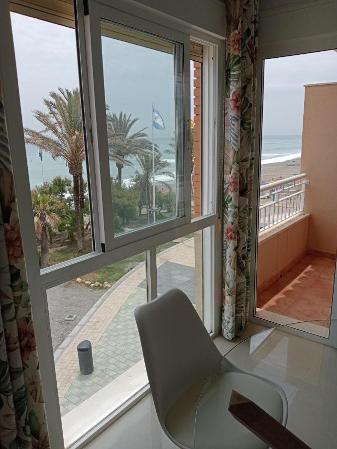 Apartament Primera Linea De Playa A 10 Min Estepona *