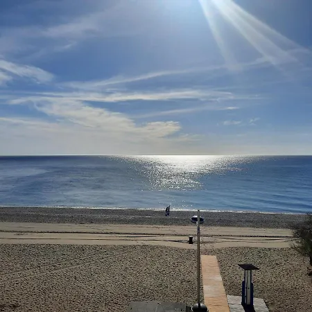 Primera Linea De Playa A 10 Min Estepona San Luis de Sabinillas Exterior photo