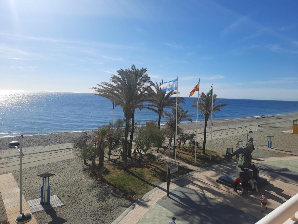 Primera Linea De Playa A 10 Min Estepona San Luis de Sabinillas