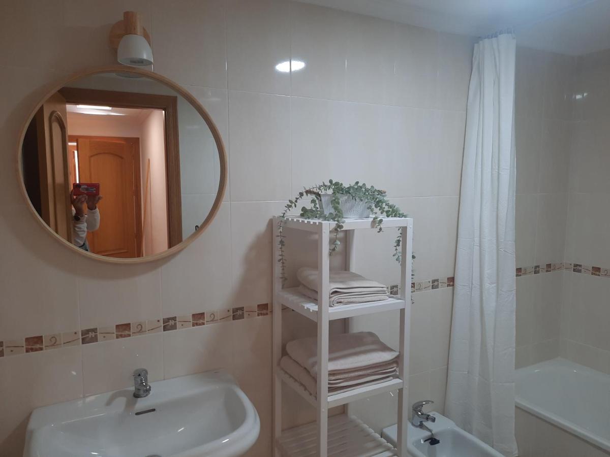 Primera Linea De Playa A 10 Min Estepona Apartment